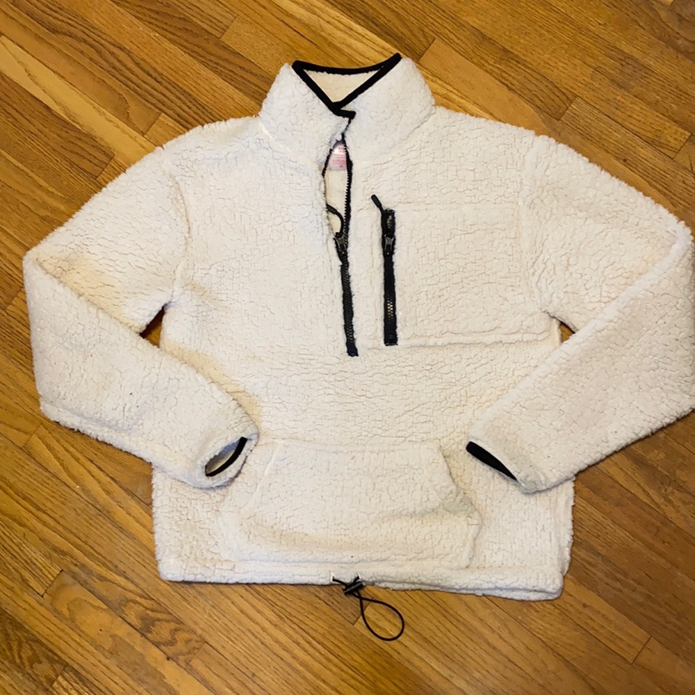 White fluffy quarter zip